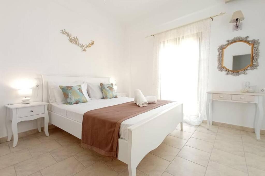 Sonia'S Luxury Apartment With Jacuzzi 卡米拉日 外观 照片