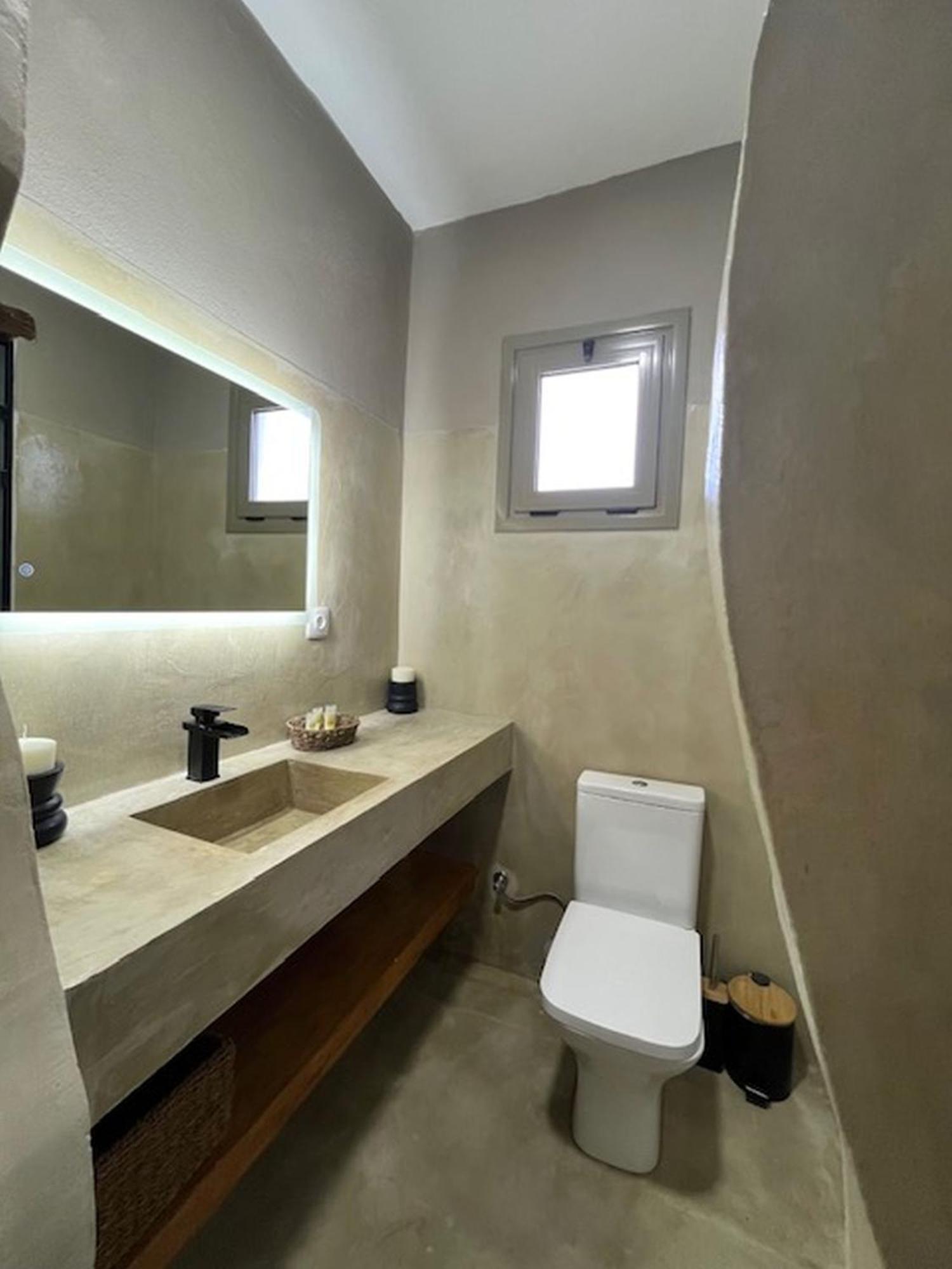Sonia'S Luxury Apartment With Jacuzzi 卡米拉日 外观 照片